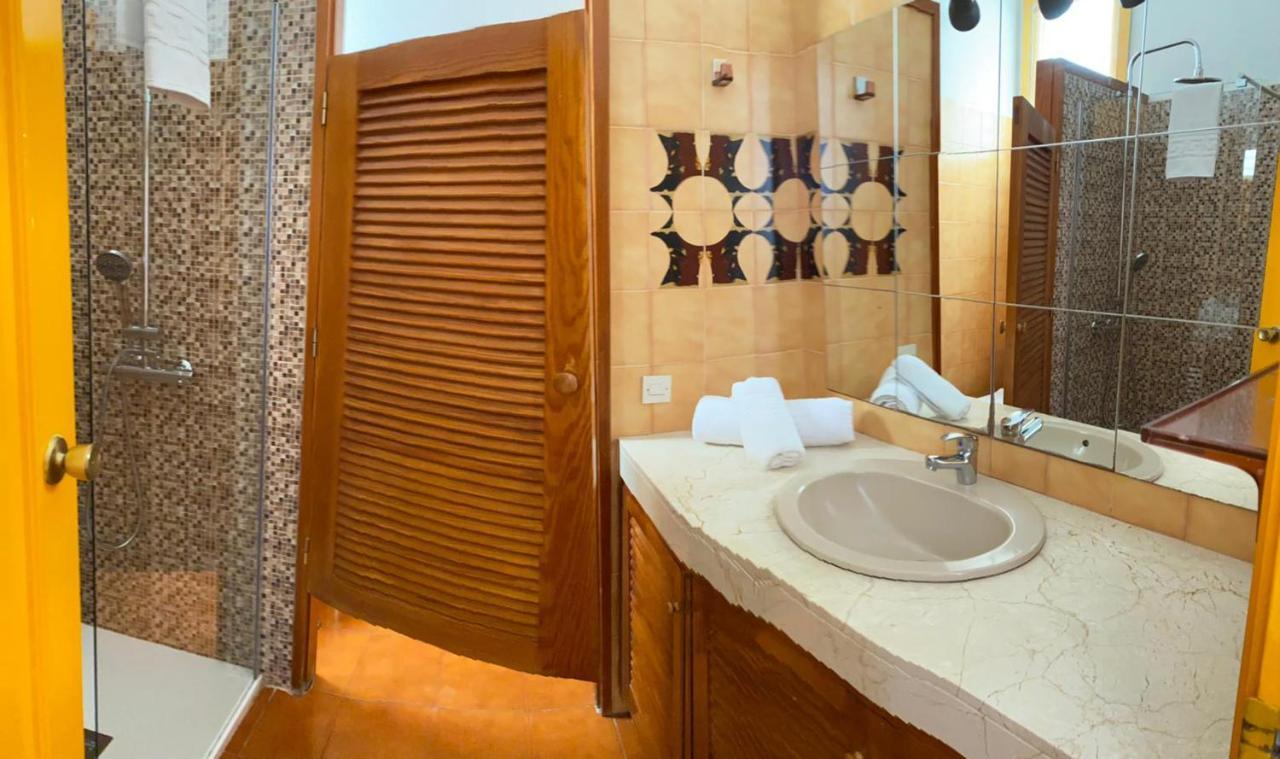Casa De 5 Dormitorios Y 2 Terrazas マスパロマス エクステリア 写真